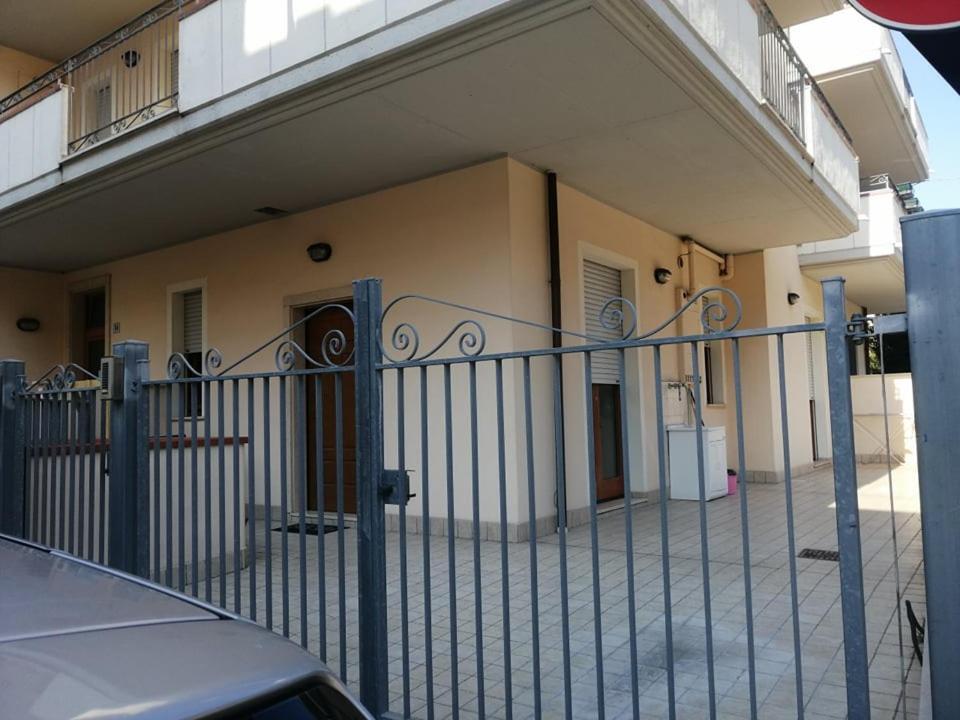Appartamento Piano Terra San Benedetto del Tronto Exteriör bild